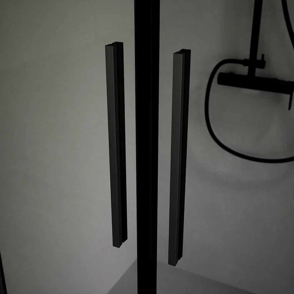 Box doccia 120x90cm con apertura saloon e parete fissa, profili nero opaco e vetro da 6mm fumè h195 | Elba
