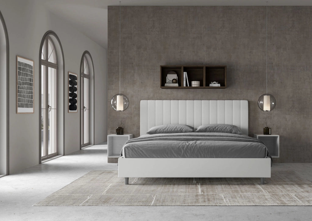 Letto Matrimoniale King Size 180x210 cm con Rete Imbottito in Similpelle Agueda Bianco