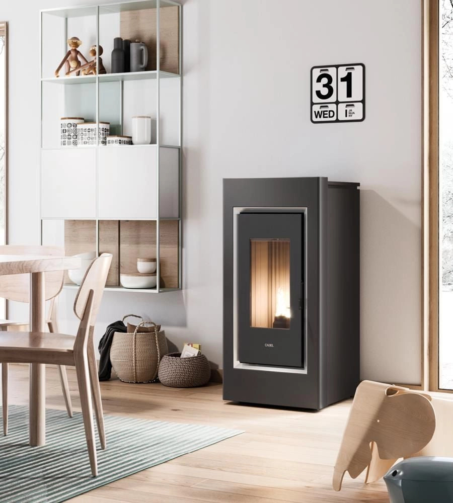 Cadel 7022074 PRINCE Stufa a Pellet Libera Installazione Potenza 10 5 kW Classe Energetica A+ (2021) 515x547x1099 cm colore Titanio