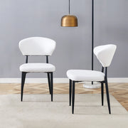 Sedia da pranzo ergonomica minimalista bianca con schienale curvo, dal design confortevole, che apre la strada a una nuova postura di seduta all'inseg