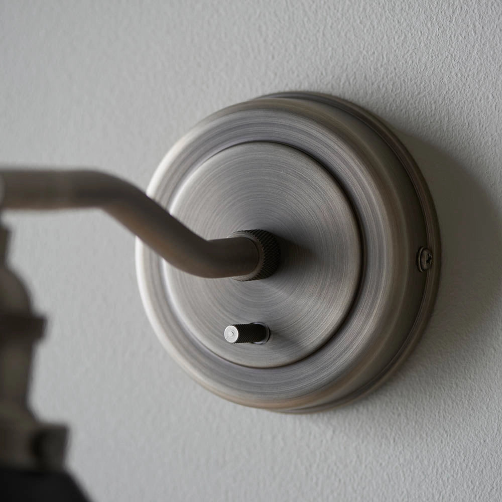 Applique retro Franklin stagno anticato con switch E14 Endon
