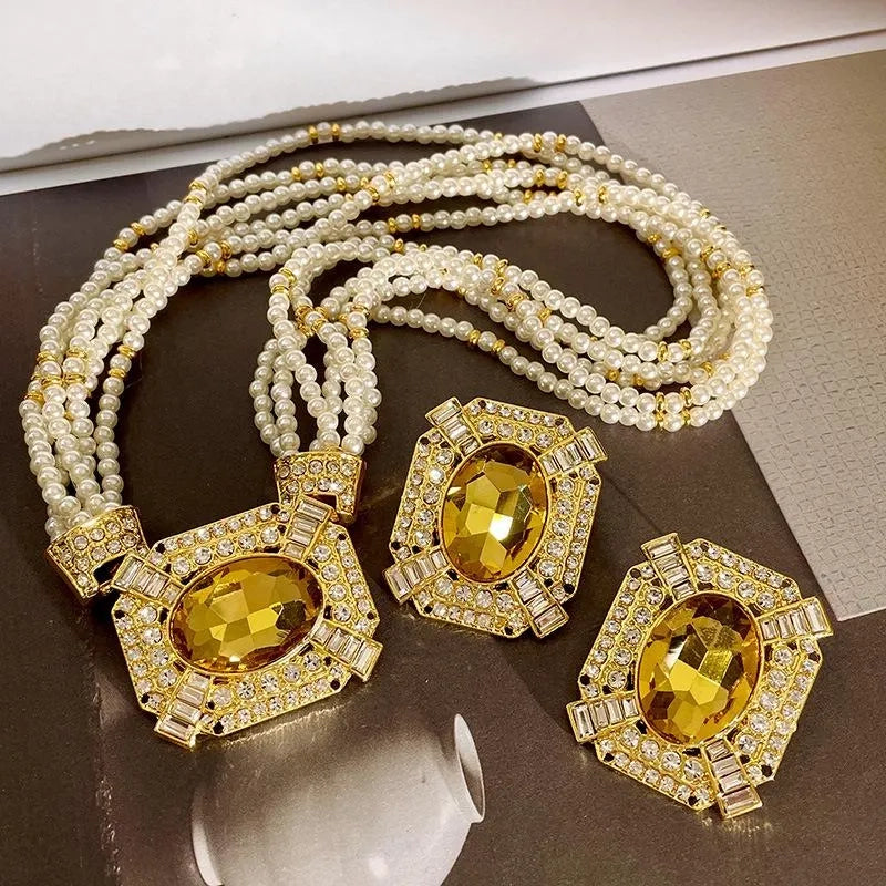 Collana e orecchini vintage fatti a mano con pendente multistrato di perle e cristalli, regalo di Natale per donna, regalo di compleanno