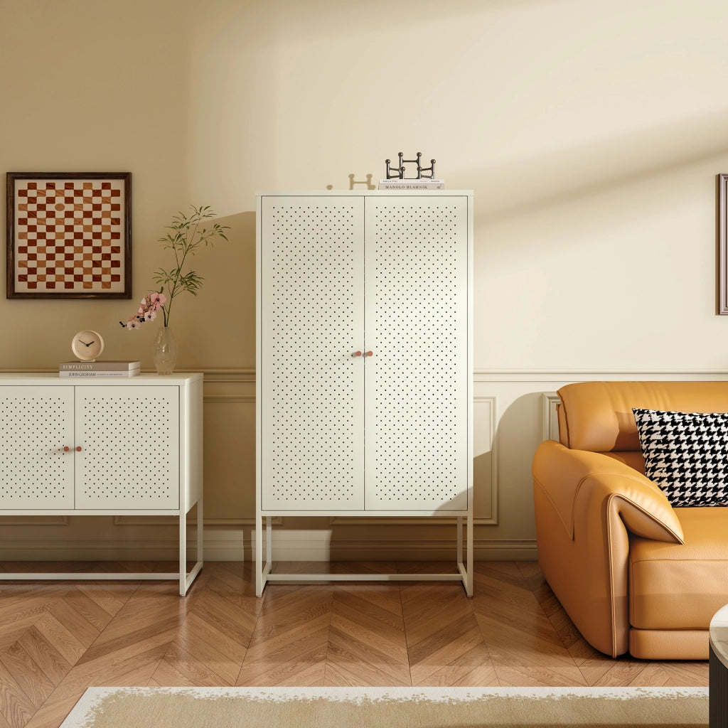 Mobile Contenitore Viitasaari Credenza Alta a 2 Ante e Ripiani 150 x 80 x 40 cm - Bianco Crema [en.casa]