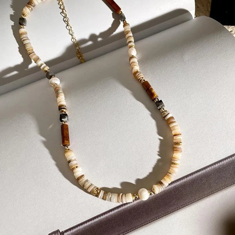 Collana vintage fatta a mano con perline di pietra naturale, regalo di Natale per donna, regalo di compleanno