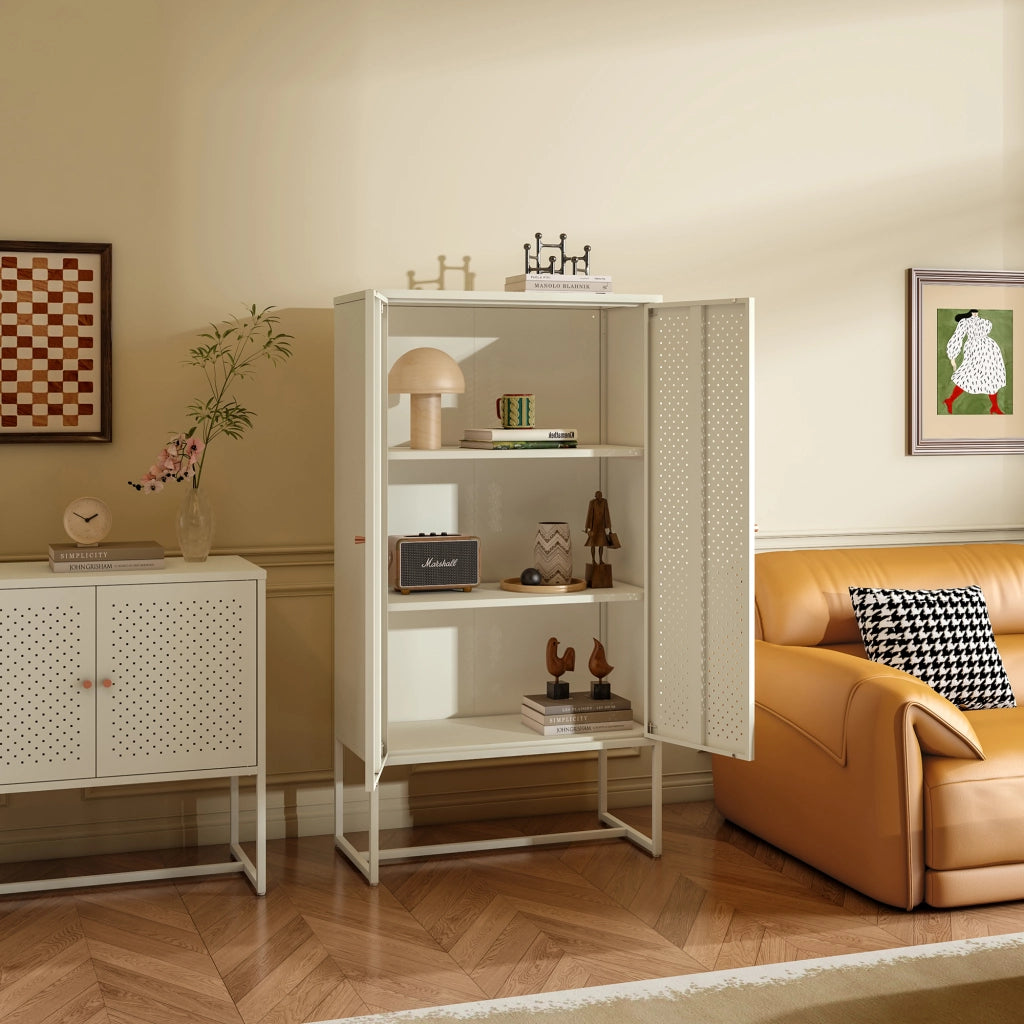 Mobile Contenitore Viitasaari Credenza Alta a 2 Ante e Ripiani 150 x 80 x 40 cm - Bianco Crema [en.casa]