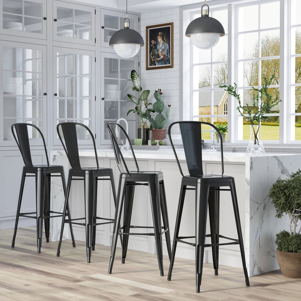 Set 4 Sgabelli da Bar Impilabili con Schienale Poggiapiedi Altezza Seduta 76cm ¨C Xylo ¨C Metallo Nero