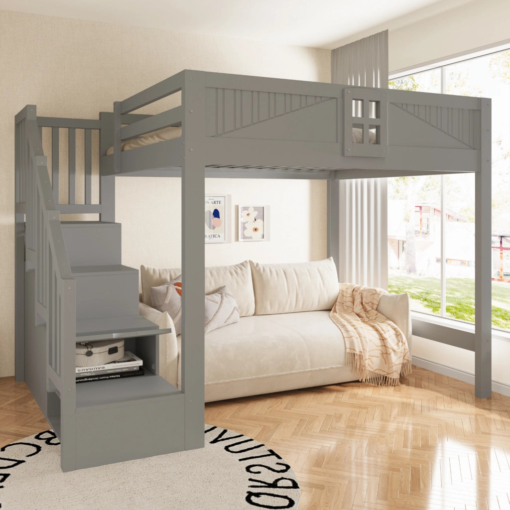 Letto a soppalco 140x200 cm con parapetto a finestra e scala contenitore reversibile; legno massello grigio