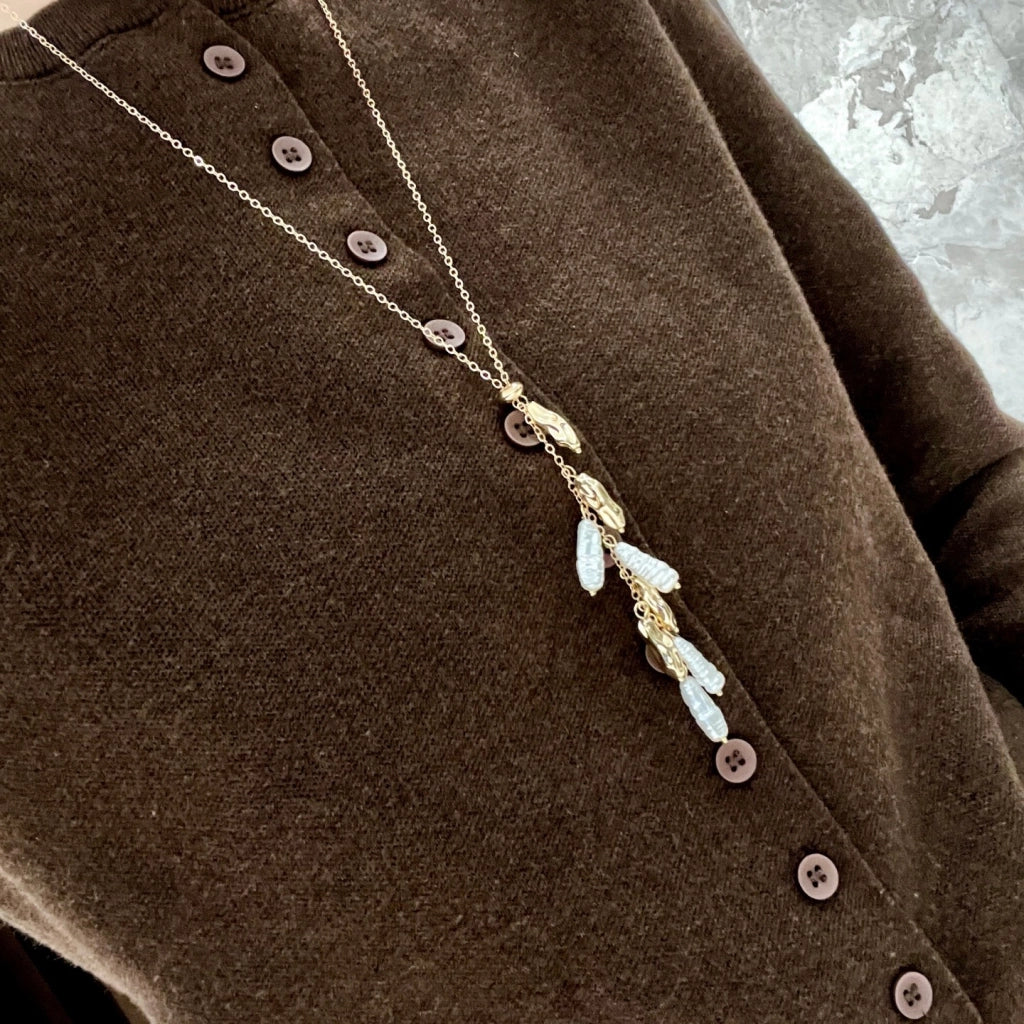 Collana di perle retr¨° a goccia irregolare, stile barocco, stile di nicchia, lunga catena a maglioni a strati