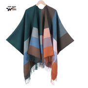 Nuovo scialle a quadri, cardigan/mantella da donna classico in jacquard con spacco e nappine, lavorato a maglia.