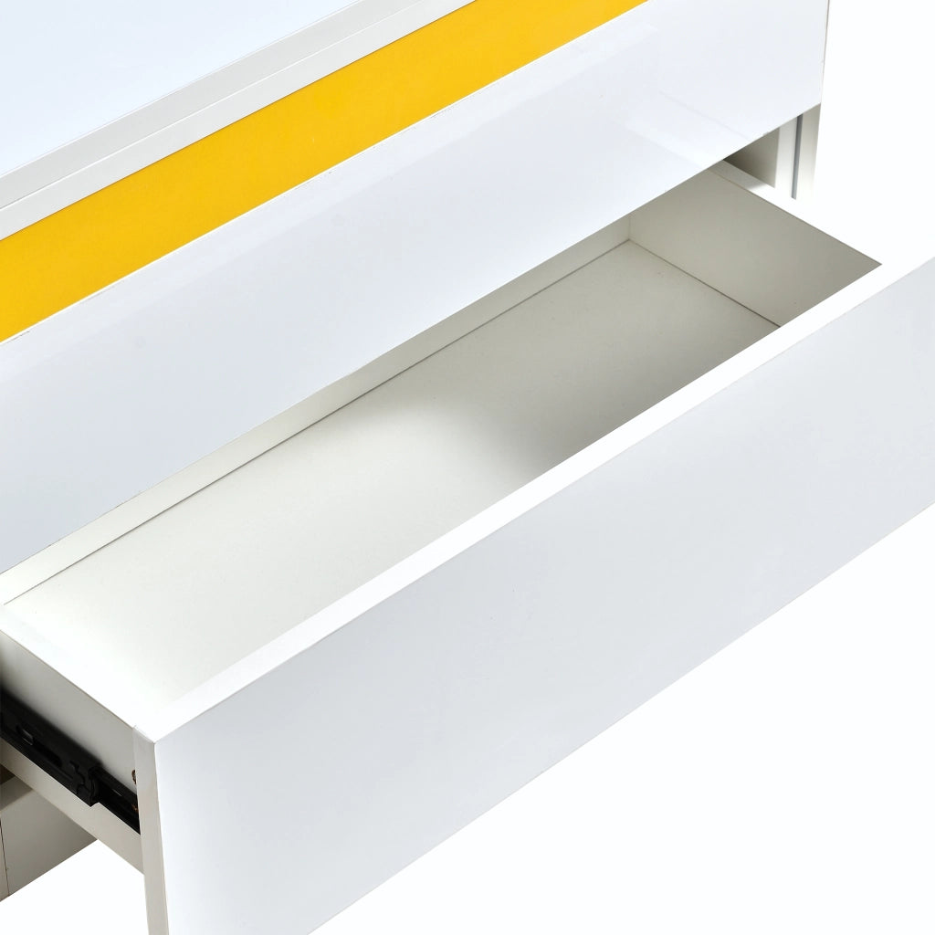 Tavolino da salotto alzabile con piano apribile, 1 cassetto, vani aperti e 4 sgabelli, bianco, 100 × 50 × 43 cm