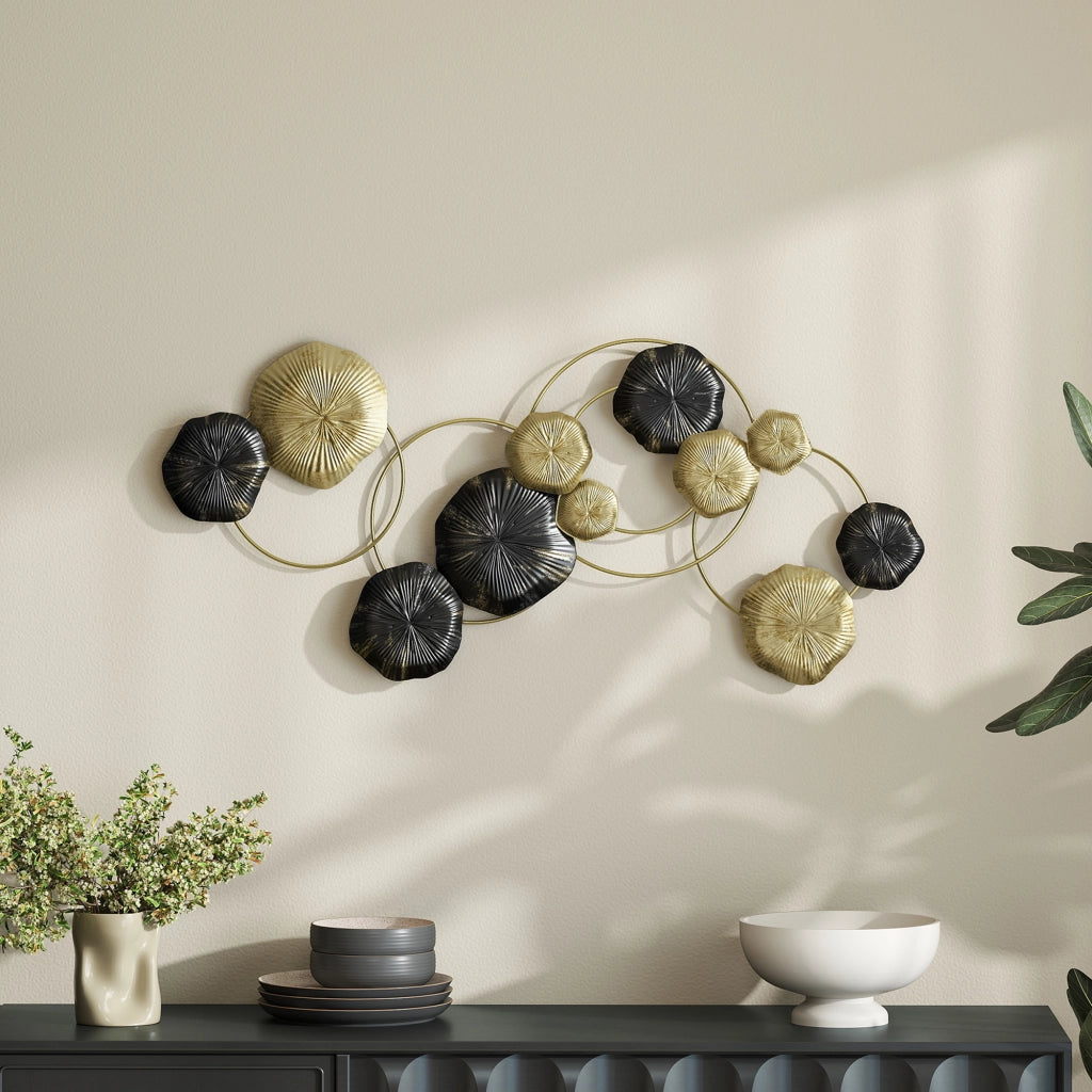 Scultura a Parete Foglia di Loto ¨C Minimal ¨C Dorato e Nero 84x35 cm