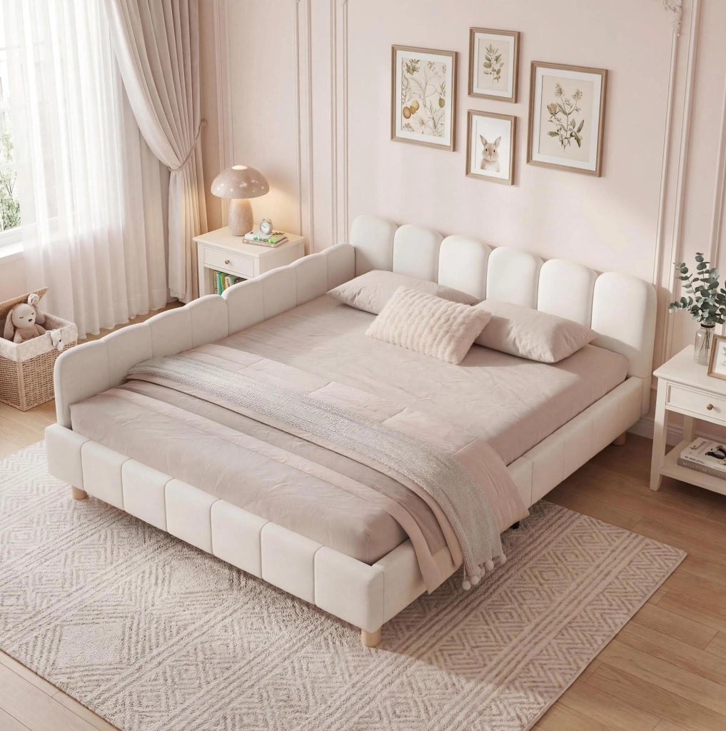 Lettino bambino 140x190 cm in velluto beige con testiera imbottita e barriera di sicurezza