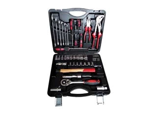 SET UTENSILI IN VALIGETTA 56 PEZZI    ALTE