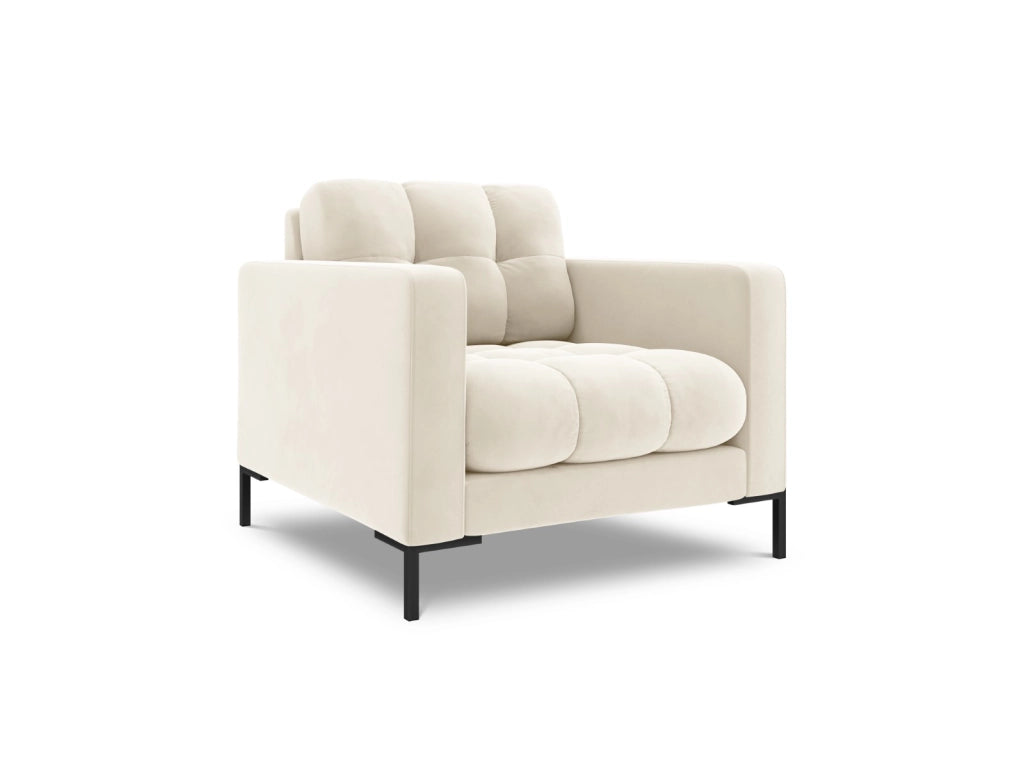 Cosmopolitan Design - Poltrona "Bali" in velluto beige chiaro 