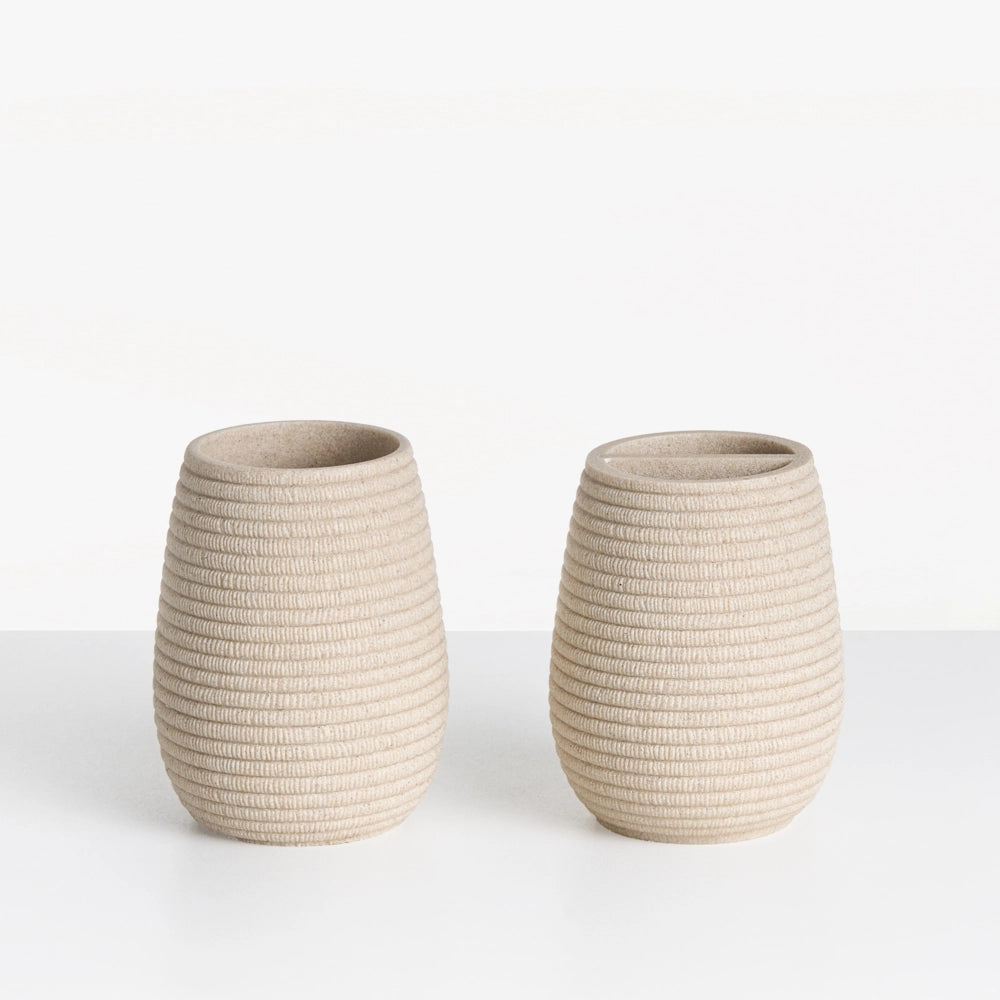 Set di accessori per il bagno beige chiaro stile elegante