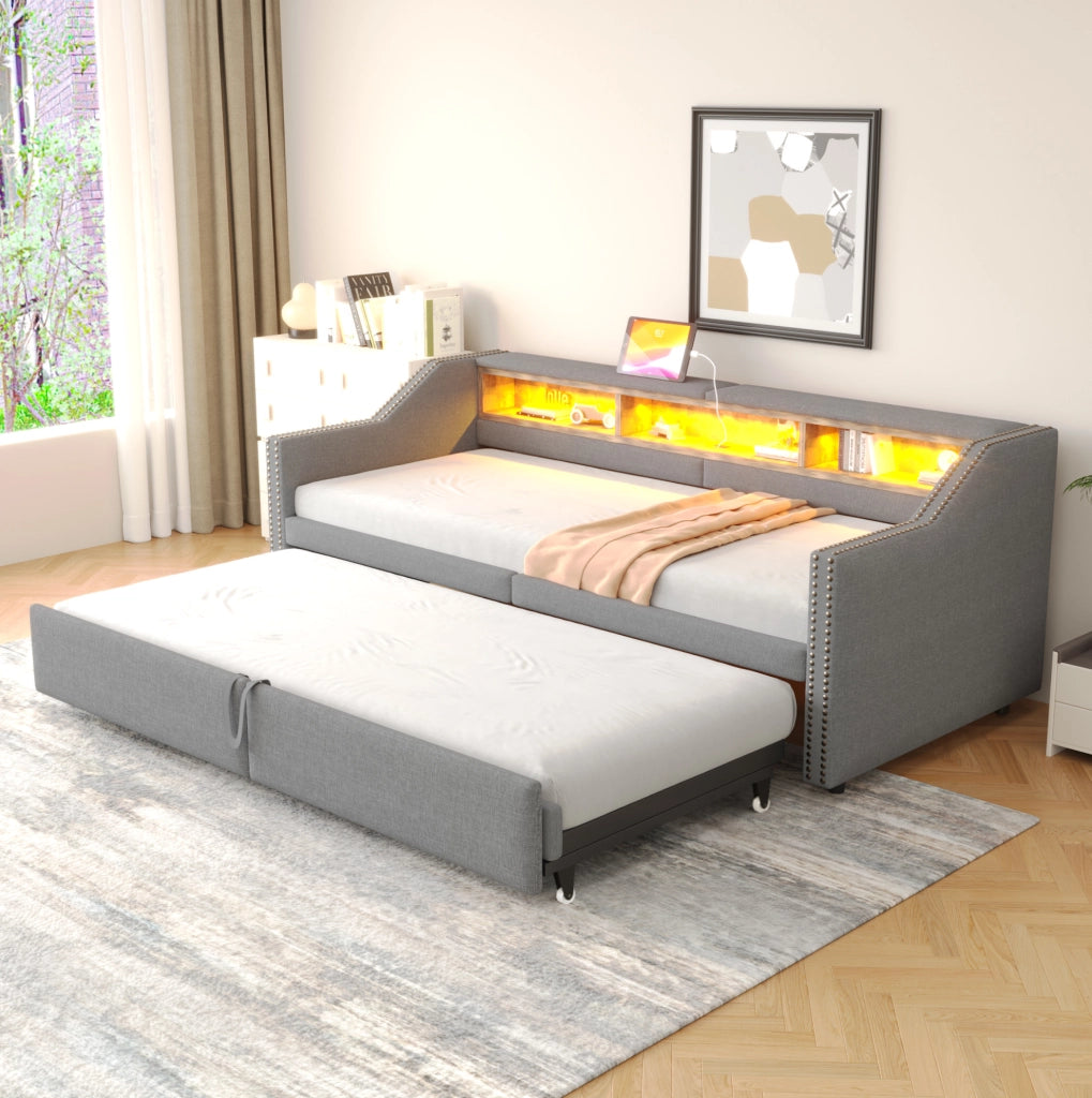 Divano letto imbottito estraibile 90/180 x 200 cm in lino grigio chiaro con vano laterale e USB