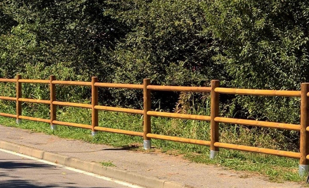 RECINZIONE STACCIONATA 20 MTL 3 FORI CON PALI LEGNO PINO NORDICO IMPREGNATO