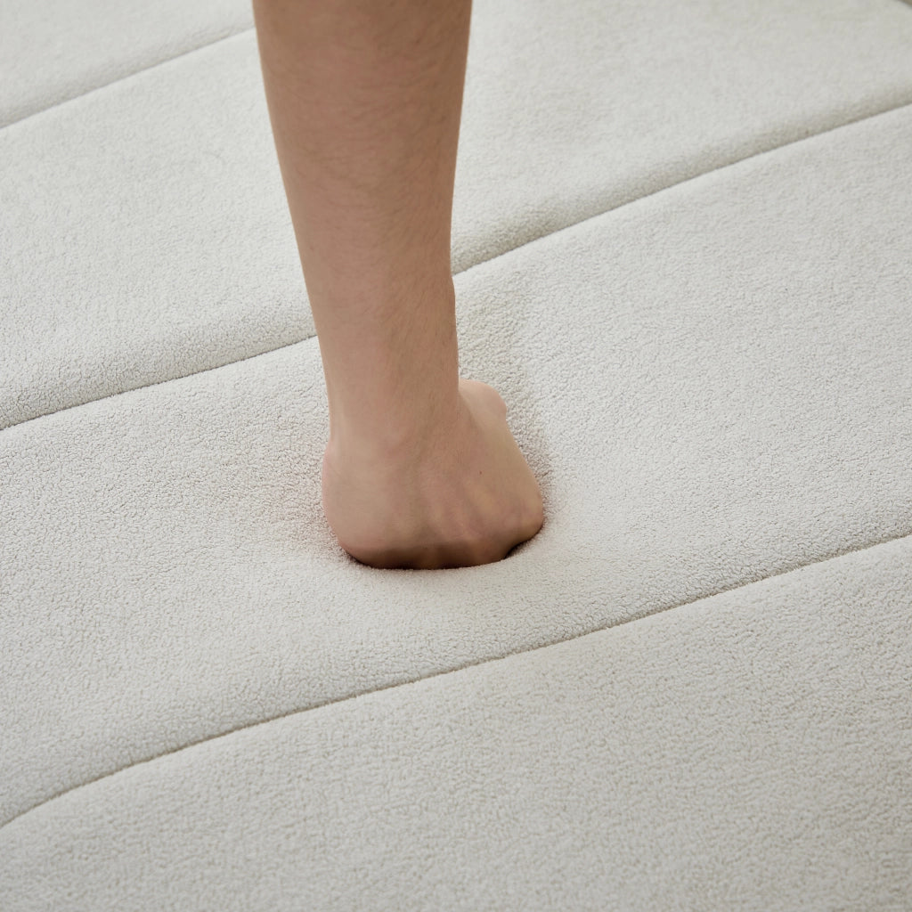 Sofà modulare curvo in chenille beige, composizione semicircolare da 6 moduli con 2 cuscini
