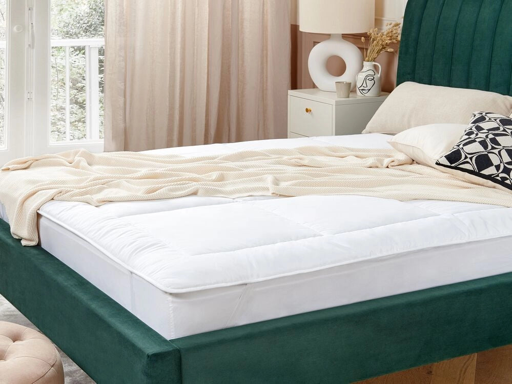 Coprimaterasso Bianco Microfibra 180 x 200 cm 180 x 200 cm Profondità 4 cm