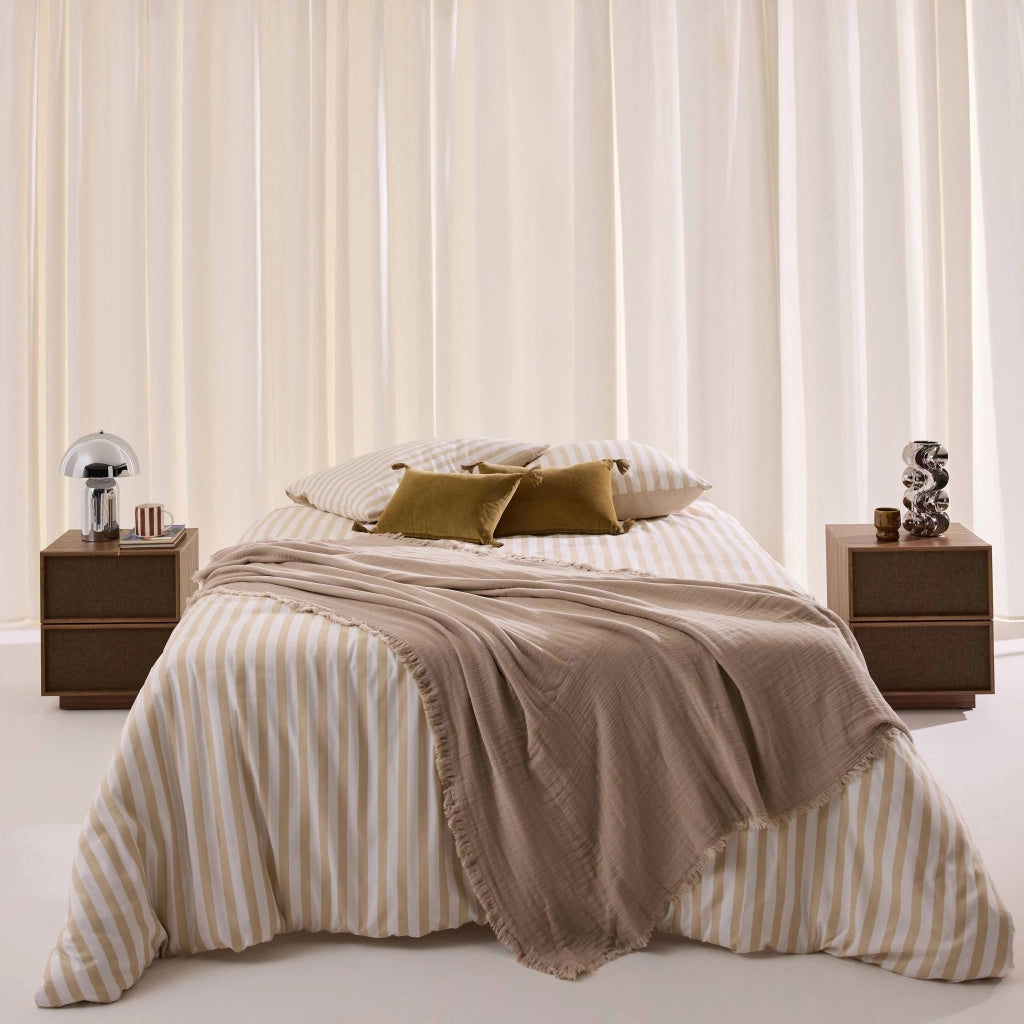 Set di 2 comodini decorati in legno e tessuto con 2 cassetti , noce