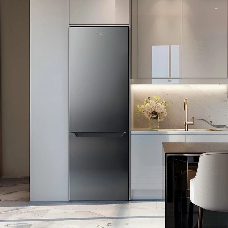 CECOTEC 02137 - Bolero CoolMarket Combi 250 Dark E