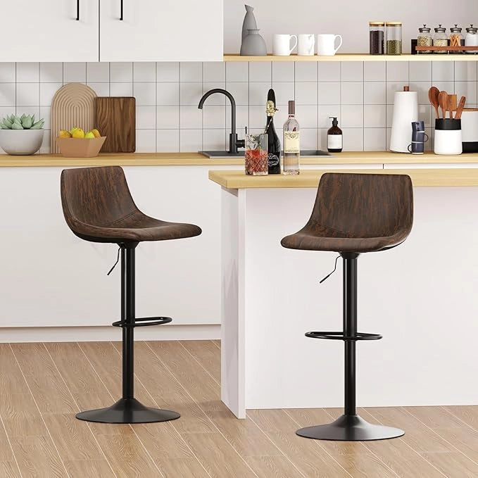 Set di 2 Sgabelli da Bar Moderno, Regolabile e Girevole a 360°, Sgabelli da Cucina con Schienale e Poggiapiedi, Sgabello Struttura in Metallo Stile Vintage da Casa, Marrone Rustico