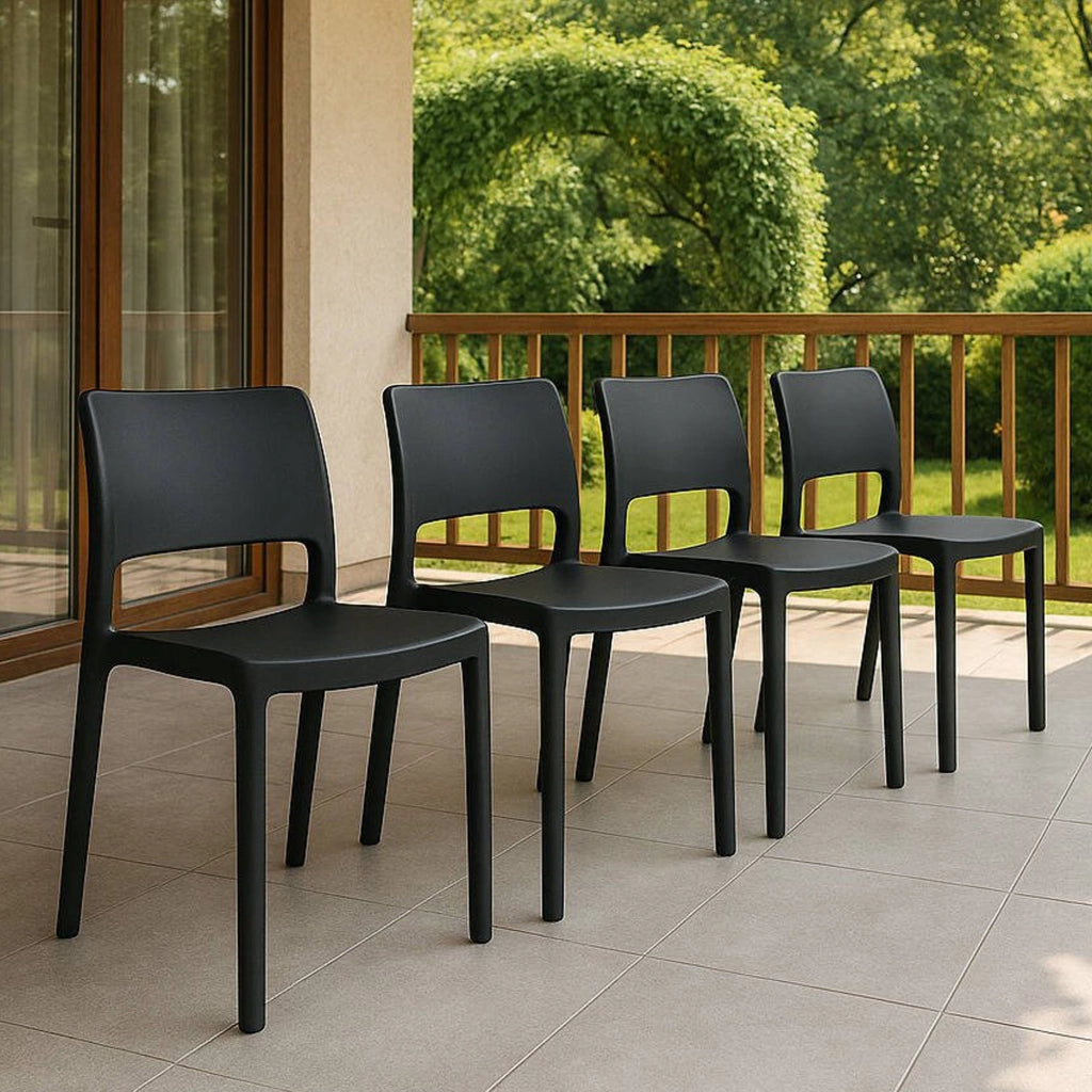 Set di 4 sedie da esterno Cereseto, Seduta da giardino, Per indoor o outdoor, Impilabile, Made in Italy, 47x53 h82 cm, Antracite