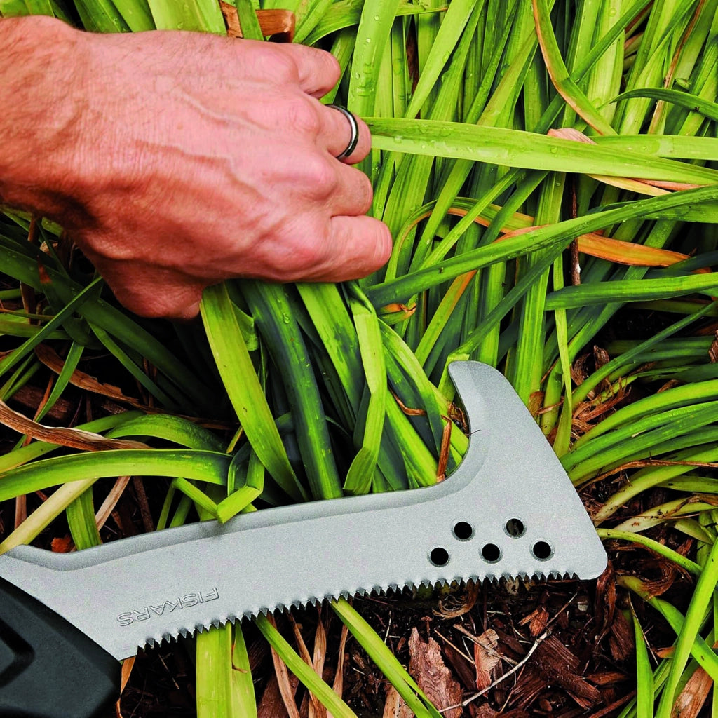 Fiskars RONCOLA SEGHETTATA SOLID cm. 48