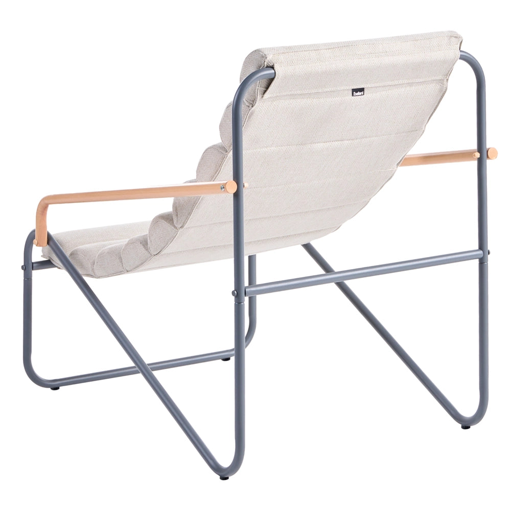 Set da salotto da esterno con struttura in acciaio grigio scuro e sedute in tessuto 2 poltrone e tavolo