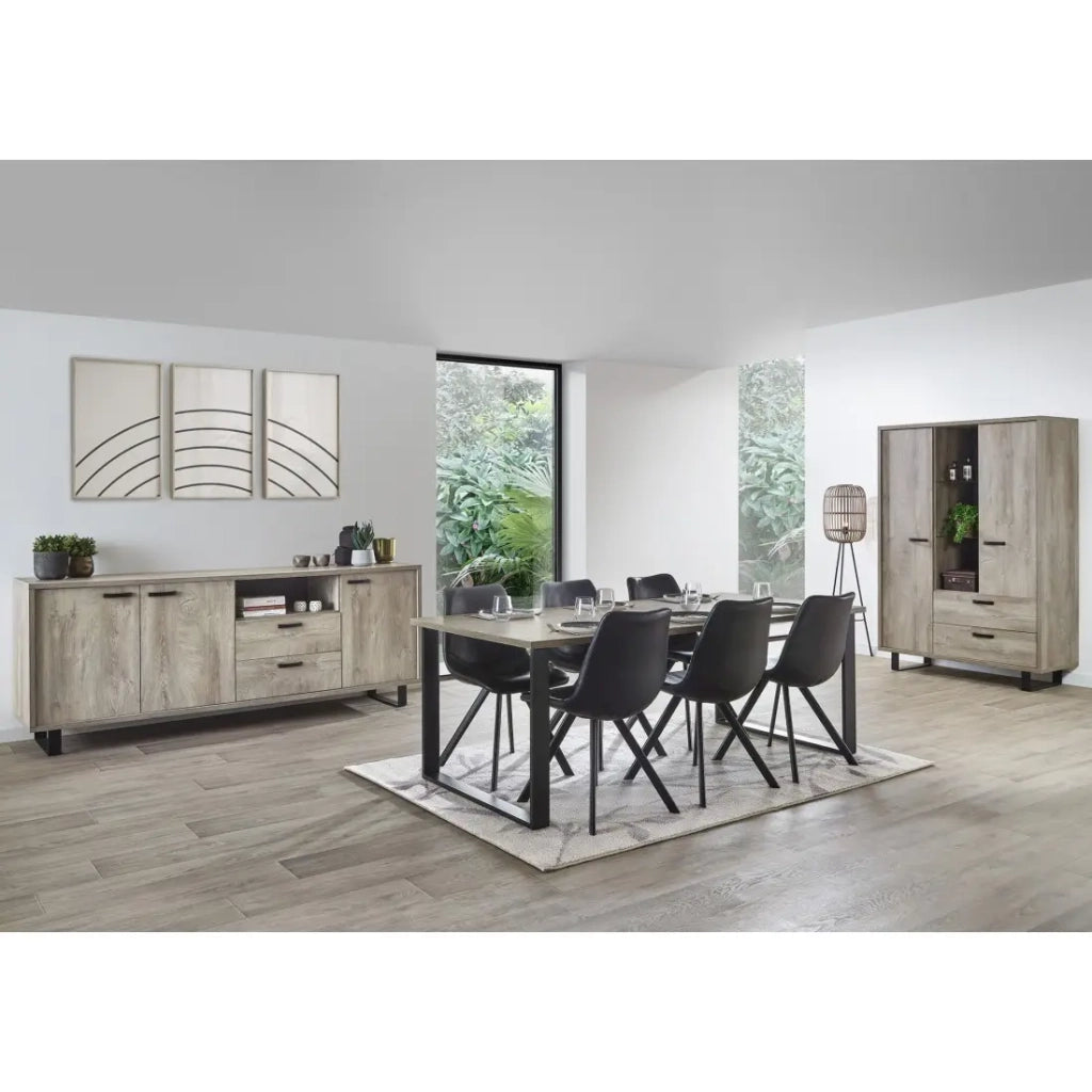 Set di mobili per sala da pranzo in rovere chiaro, collezione NEWTON.
