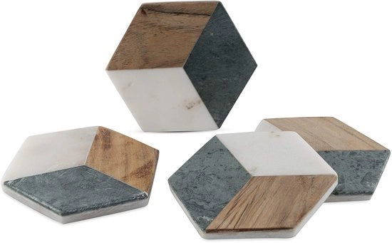 Sostegni Geometrici a Sei Angoli a Forma di Mosaico | Manufatti a mano in verde per bicchieri, calici e bicchieri da vino (set da 4) con incastratura di marmo verde su piede di marmo bianco.