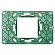 VIMAR PLANA - SUPPORTO 2M CENTRALI +VITI