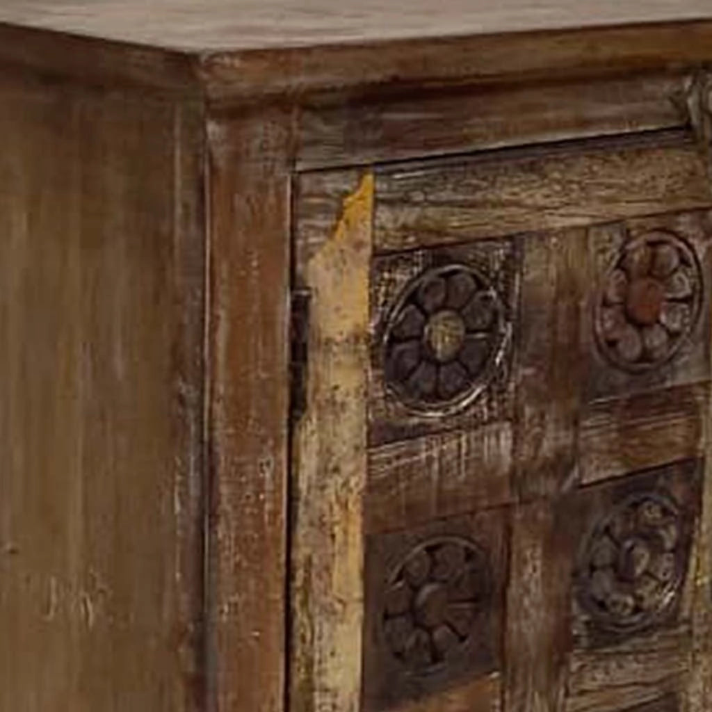 Comodino in legno fatto a mano49x36x71h cm