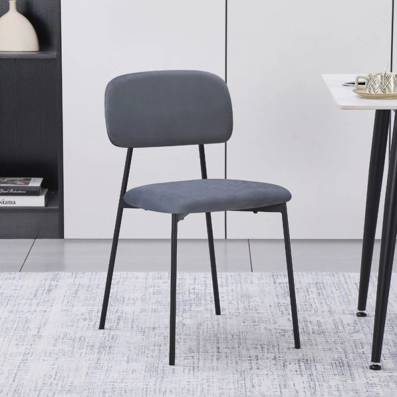 Sedia Shen in vellutino colore grigio e struttura in metallo nero set 4 pezzi