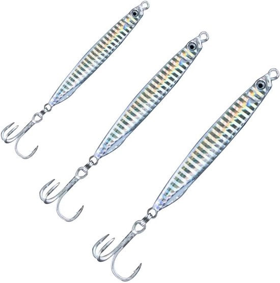 Pesci da salmeggio con esche artificiali, leva per pesca del merluzzo, del blu e del maccarel al largo della costa orientale