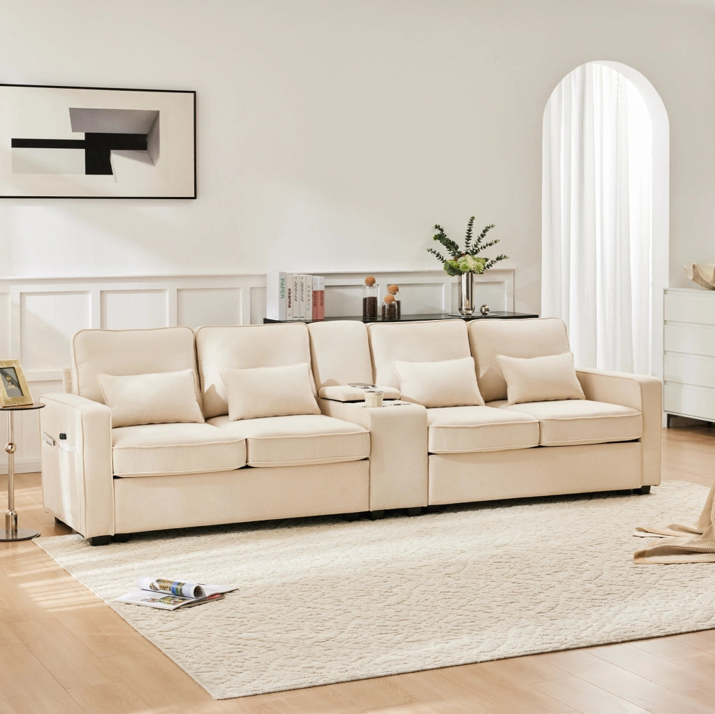 Divano 4 posti 290x83x88 cm con porta USB; 2 portabicchieri e tasche laterali in tessuto lino beige