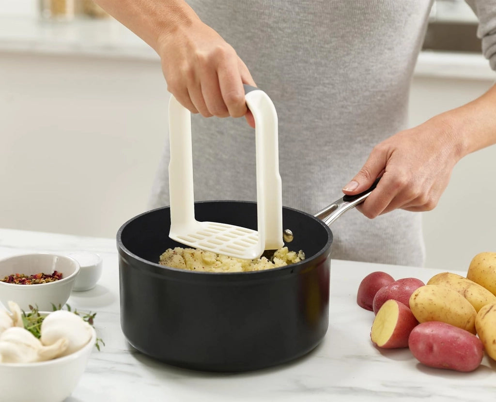 Joseph Joseph Schiacciapatate Duo Easy Grip Bianco