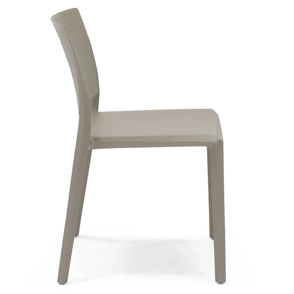 Sedia in polipropilene MEGAN, impilabile, resistente ai raggi UV, design moderno, ideale per sala da pranzo, cucina, sala d’attesa, bar, ristoranti o giardino, colore Bianco