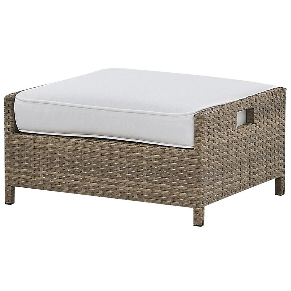 Divano da esterno Set divano a 3 posti in rattan sintetico marrone con tavolo e 2 cuscini bianchi ottomani