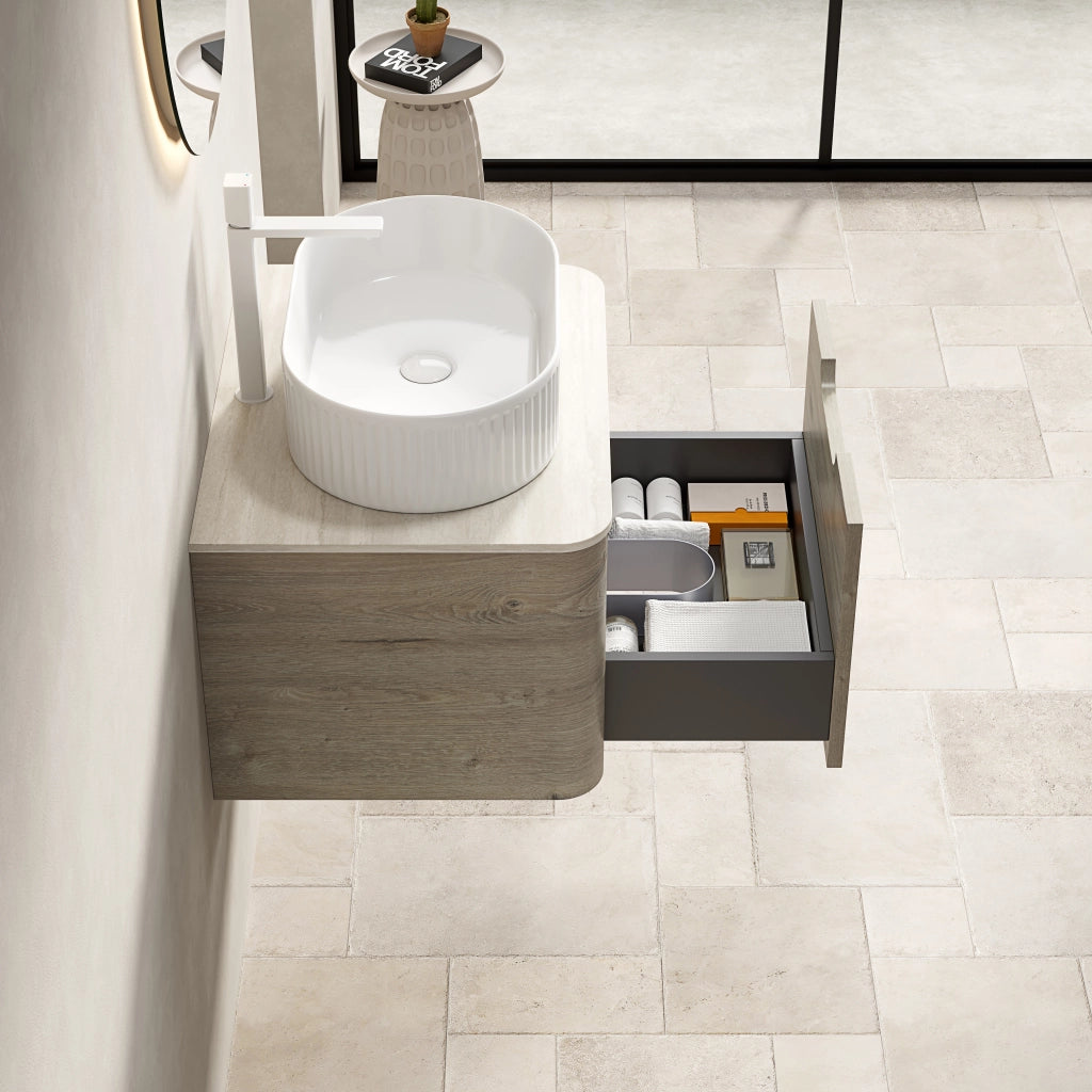 Mobile sottolavabo con lavabo ovale in ceramica e top in pietra sinterizzata travertino beige 60 × 46 × 50,2 cm