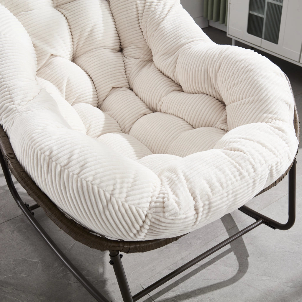 SEDIA A DONDOLO Oversize 78x106x90 cm Rattan sintetico e acciaio Bianco
