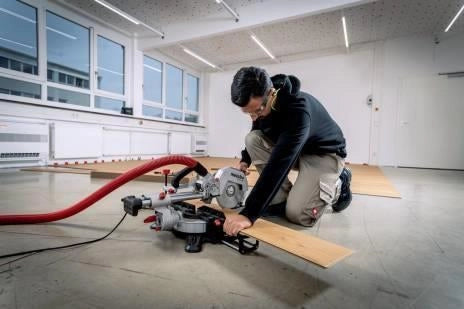 Metabo KGS 216 M Sega Troncatrice con Trazione 1200 W Lama 216 mm Precision Cut Line 305x70 mm 5000 rpm