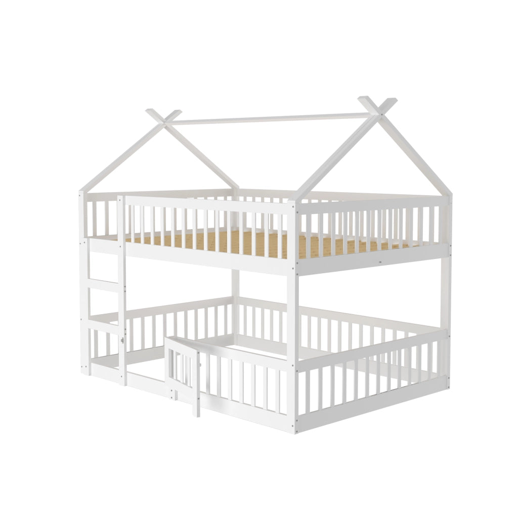 Letto a castello in legno massello con scala; porta e ripiani; bianco; 140x200 cm