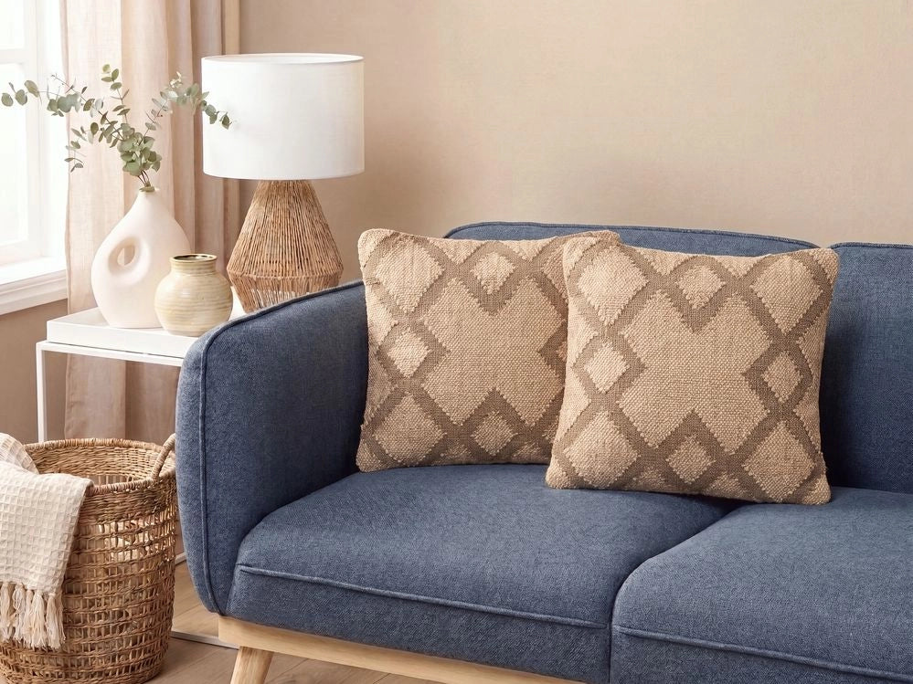 Set di 2 cuscini in iuta e lana beige e marrone chiaro motivo geometrico 45 x 45 cm camera da letto soggiorno