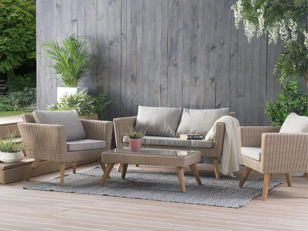 Set Esterno Rattan di colore Marrone Divanetto 2 Poltrone Tavolino Cuscini Grigi terrazzo giardino