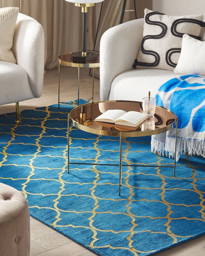 Tappeto Blu con dorato Motivo Quadrifoglio Viscosa con Cotone 160 x 230 cm Stile Modern Glam