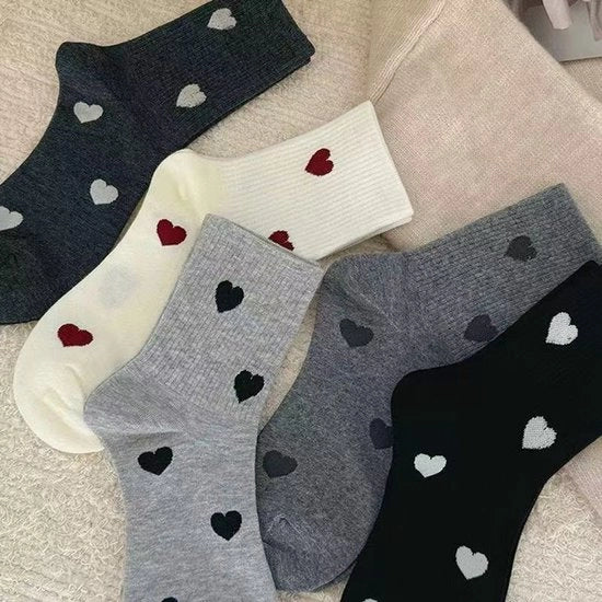 Set di 5 paia di calze da donna con stampa di cuoricini, comodi, respiranti e a rilievo