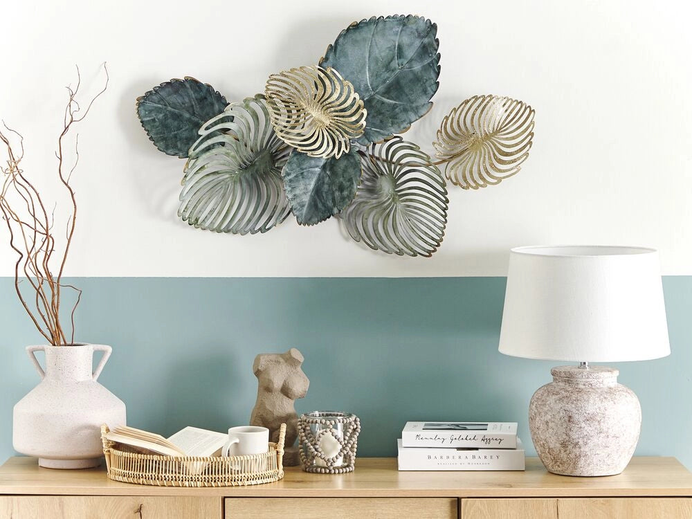 Decorazione da parete Ferro dorato e verde acqua 88 x 55 cm Metallo Scultura Arte Foglie Natura Esotico Boho Accessorio moderno
