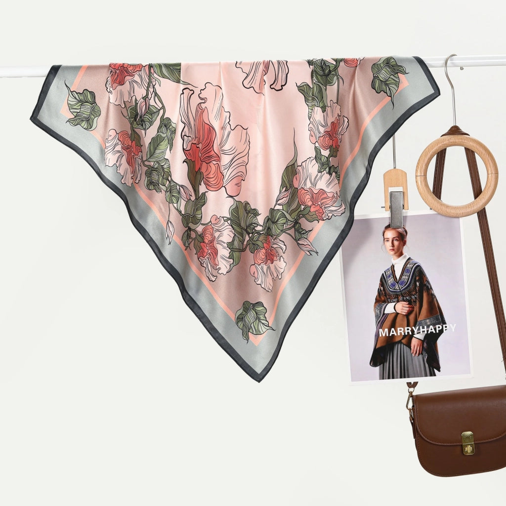 Sciarpa da donna in seta con motivo floreale vintage