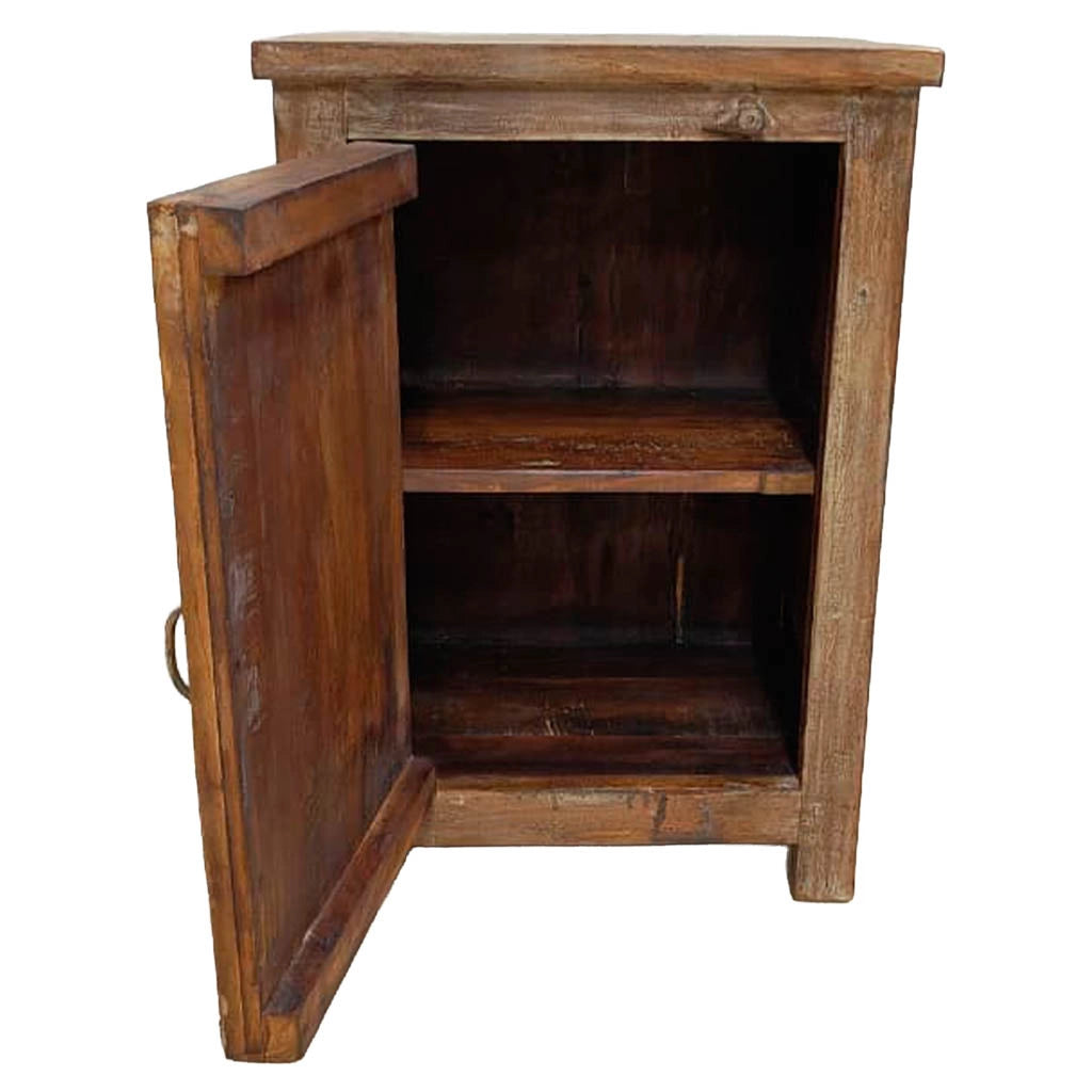 Comodino in legno fatto a mano49x36x71h cm